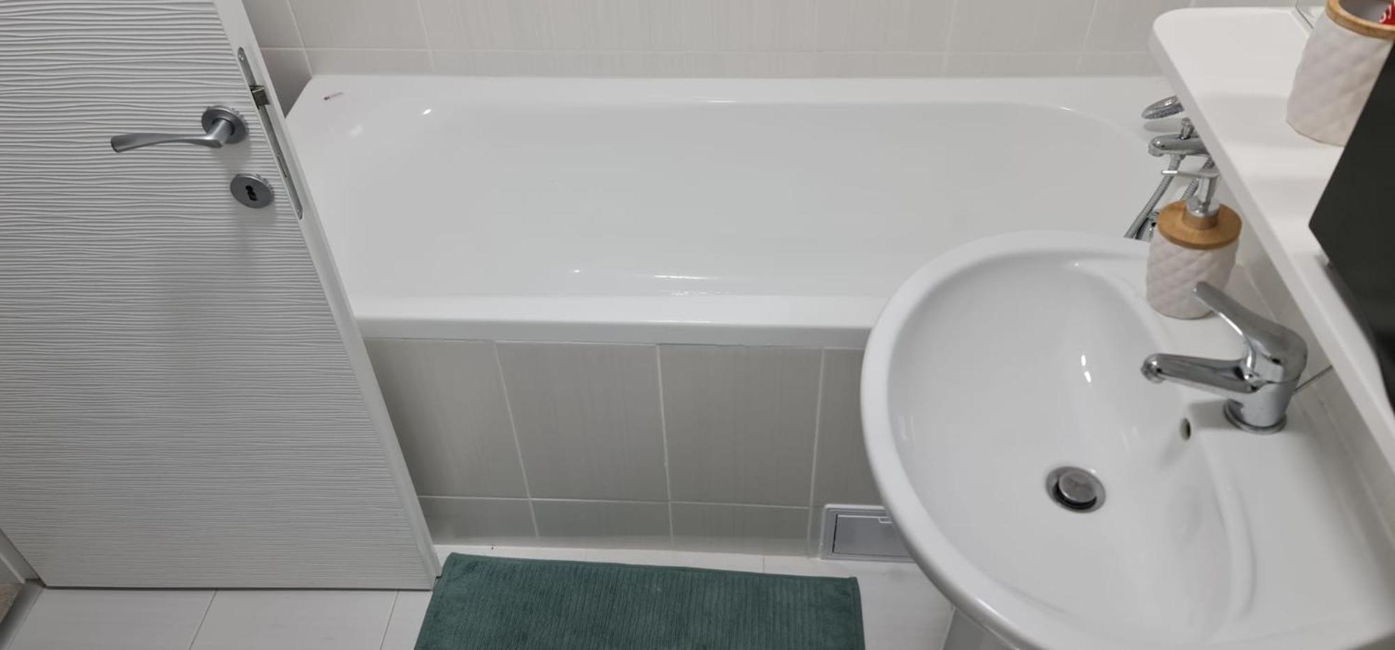 Studio Spatios,Intim+ Loc Parcare Propriu,Vedere Panoramica,Utilat De Lux Bukarest Exterior foto